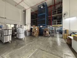 Sulisam Building (D13), Warehouse #572985731